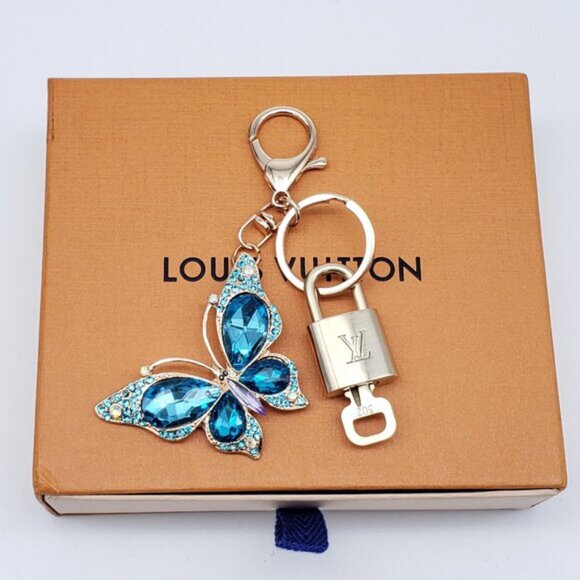 Authentic Louis Vuitton Gold Lock & Box w/ Unbranded Butterfly Bagcharm 120825 - Picture 4 of 8
